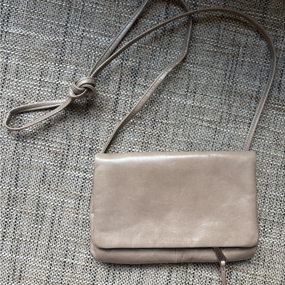 Hobo Women's Grant Crossbody Bag Size One Size In Taupe Color EUC
